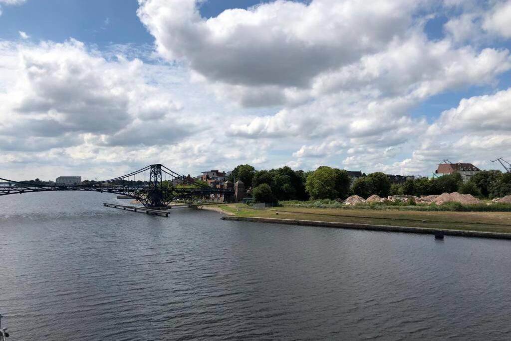 Wilhelms Havenkoje - Gemuetliches Innenstadtappartment Wilhelmshaven Kültér fotó